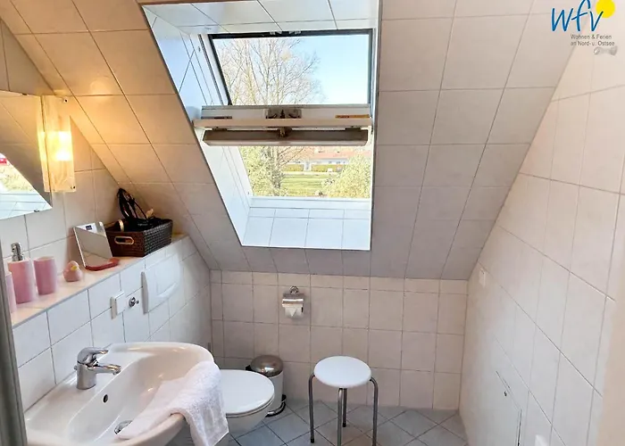 Apartment Haus Windland Boddenblick Dranske